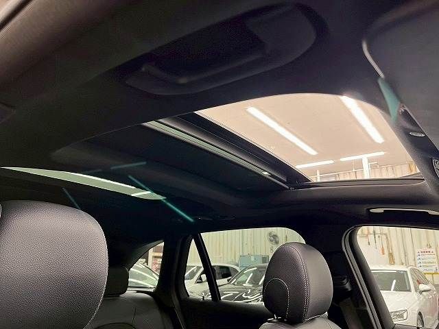 MERCEDES BENZ GLC CL 2019 Image 31