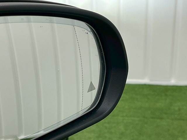 MERCEDES BENZ GLC CL 2019 Image 31