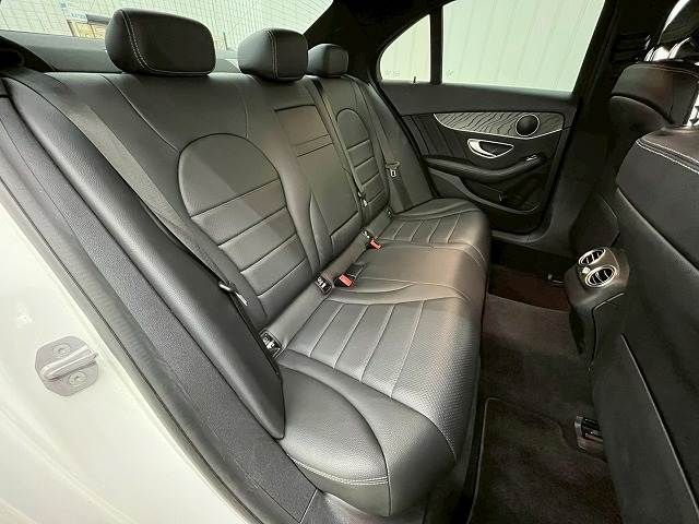 MERCEDES BENZ C CLAS 2020 Image 31