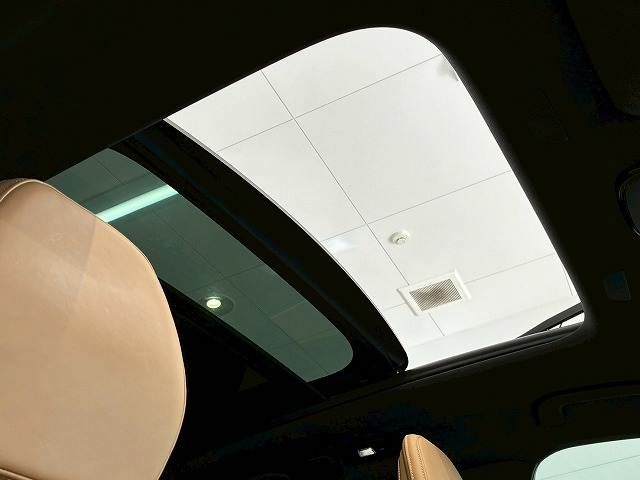 VOLVO XC60 2022 Image 31