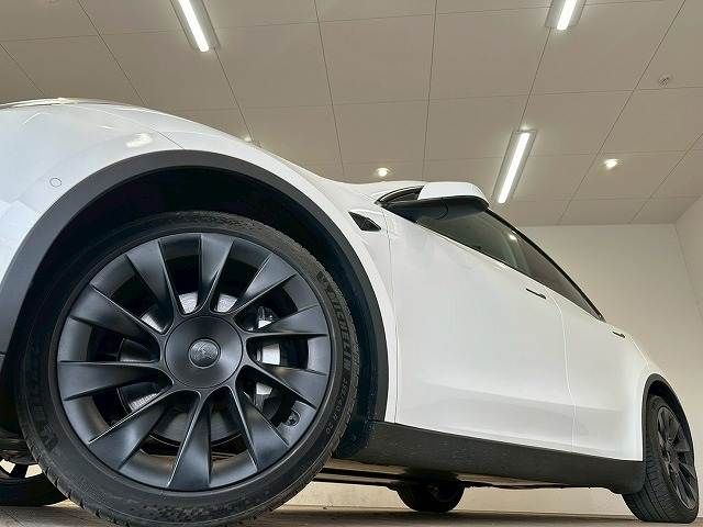 TESLA MODEL Y 2022 Image 31