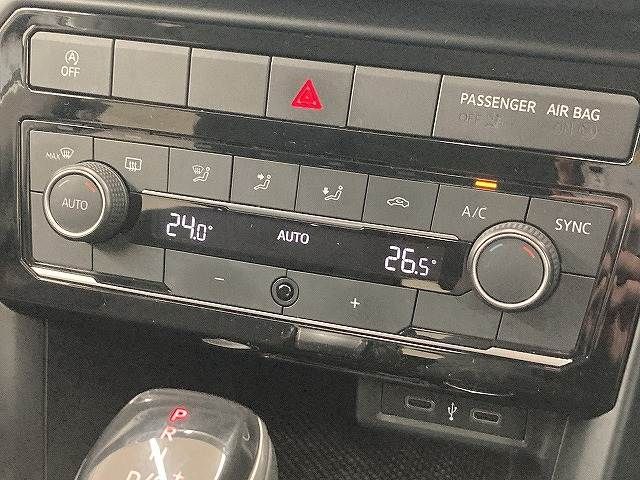 VOLKSWAGEN T-CROSS 2021 Image 31