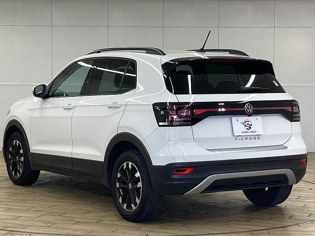 VOLKSWAGEN T-CROSS 2021 Image 31