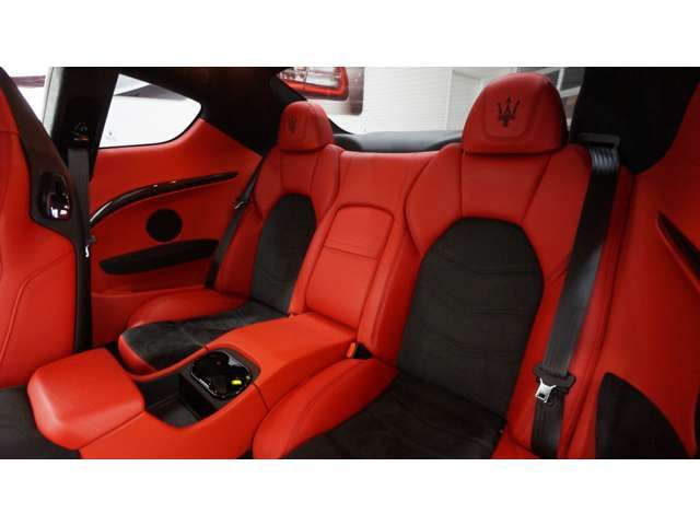 MASERATI GRANTURISMO 2018 Image 31