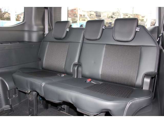 HONDA STEPWAGON E:HEV SPAD 2024 Image 31