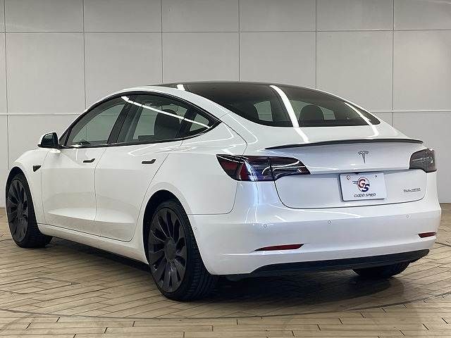 TESLA MODEL 3 2021 Image 31