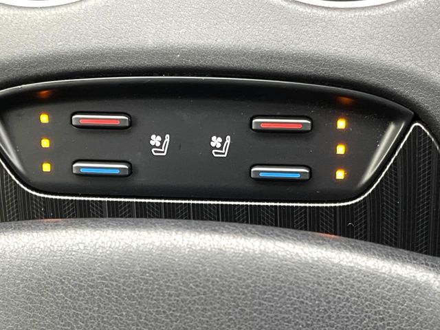 TOYOTA HARRIER HYBRID 2023 Image 31