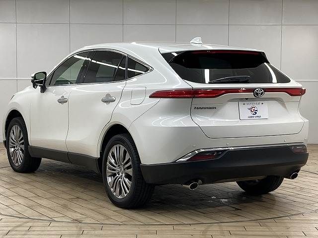 TOYOTA HARRIER 2WD 2021 Image 31