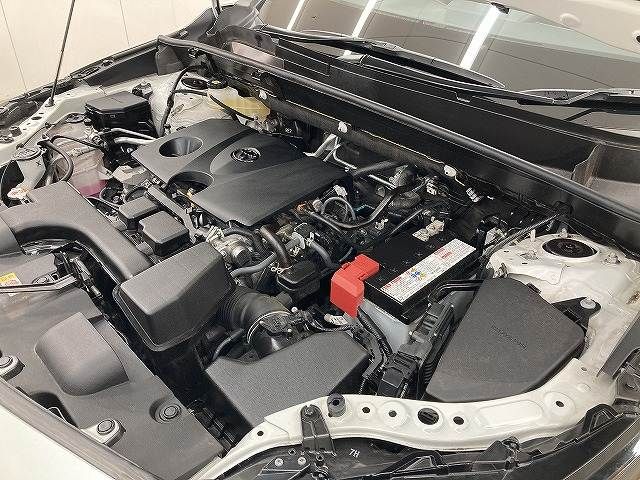 TOYOTA HARRIER 2WD 2021 Image 31