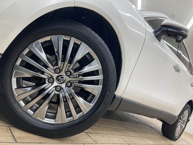 TOYOTA HARRIER 2WD 2021 Image 31