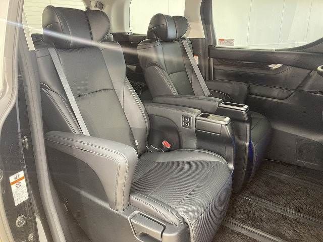 TOYOTA VELLFIRE 2019 Image 31