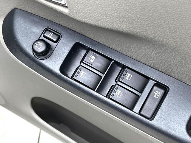 DAIHATSU MIRA E:S 2014 Image 31