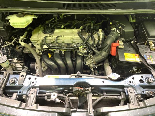 TOYOTA VOXY 2015 Image 31