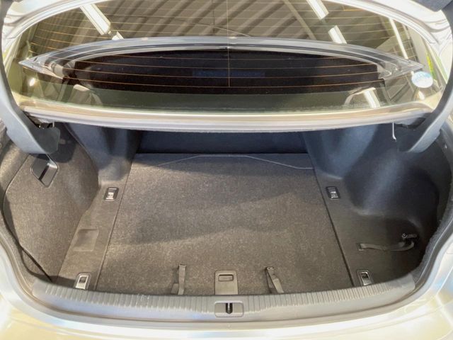 TOYOTA LEXUS IS300H 2013 Image 31