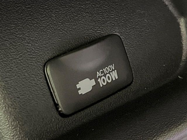 TOYOTA HIACE VAN 4WD 2025 Image 31