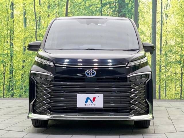 TOYOTA VOXY HYBRID 2022 Image 31