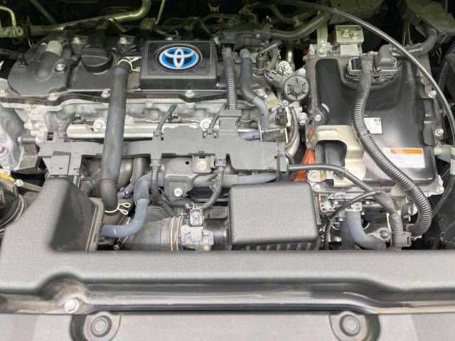 TOYOTA VOXY HYBRID 2022 Image 31