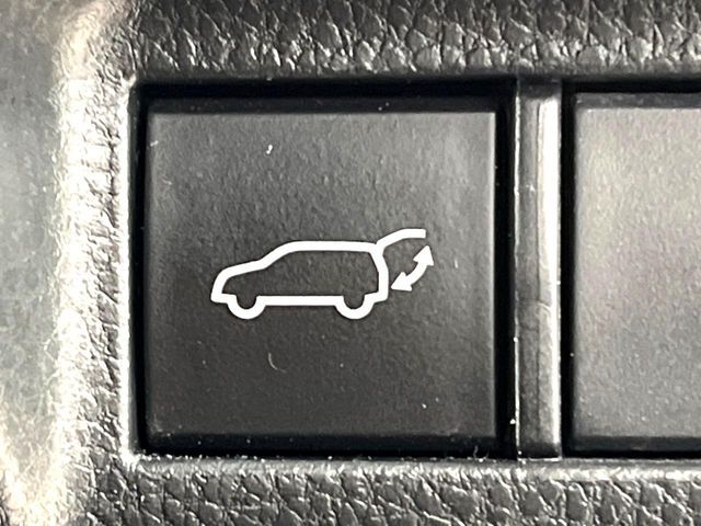 TOYOTA HARRIER 2WD 2024 Image 31