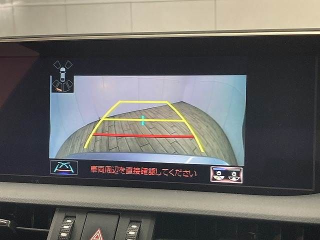 TOYOTA LEXUS ES300H 2019 Image 31