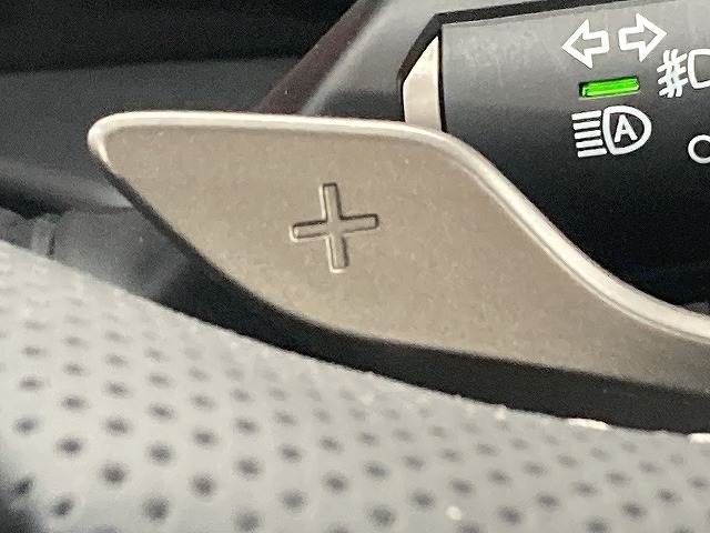 TOYOTA LEXUS ES300H 2019 Image 31