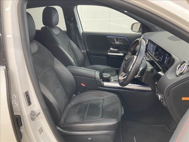 MERCEDES BENZ GLA CL 2020 Image 31