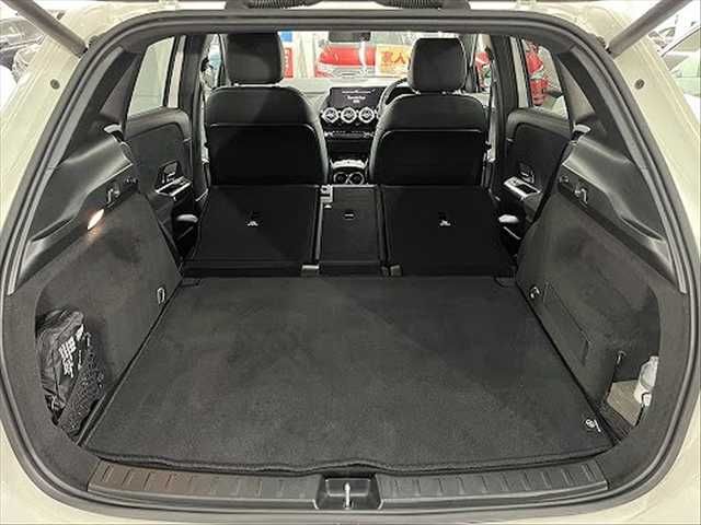 MERCEDES BENZ GLA CL 2020 Image 31