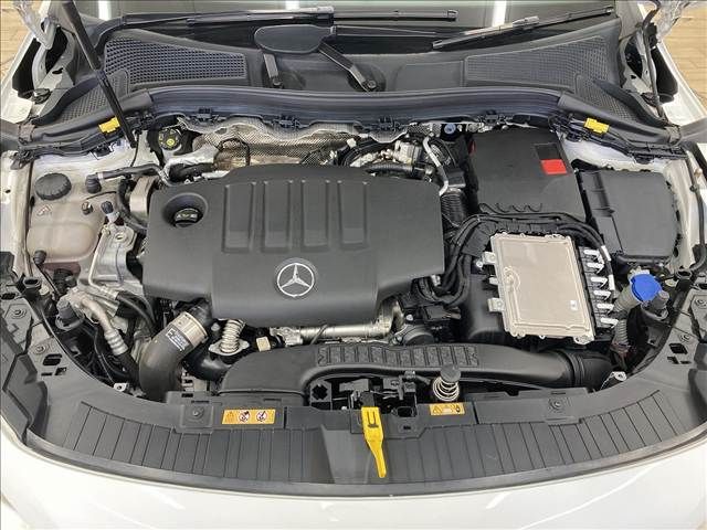 MERCEDES BENZ GLA CL 2020 Image 31