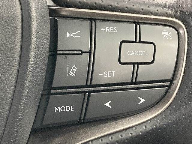 TOYOTA LEXUS UX250H 2019 Image 31