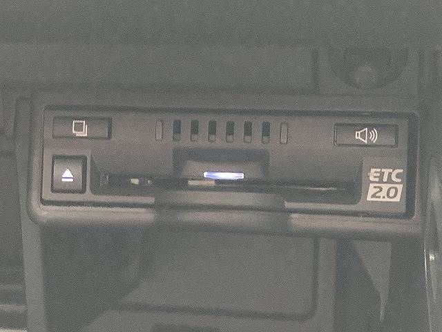 TOYOTA LEXUS UX250H 2019 Image 31