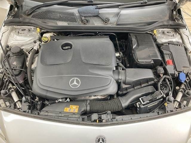 MERCEDES BENZ A CLAS 2018 Image 31