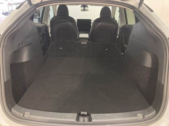 TESLA MODEL Y 2022 Image 31