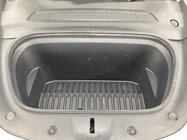 TESLA MODEL Y 2022 Image 31