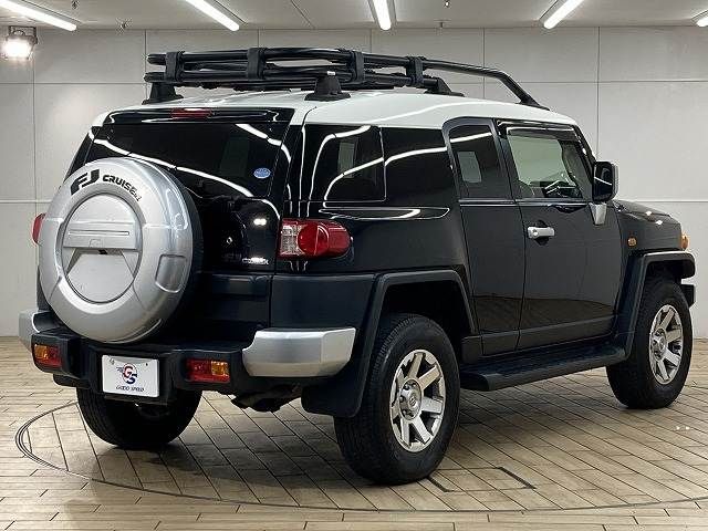 TOYOTA FJ CRUISER 4WD 2017 Image 31