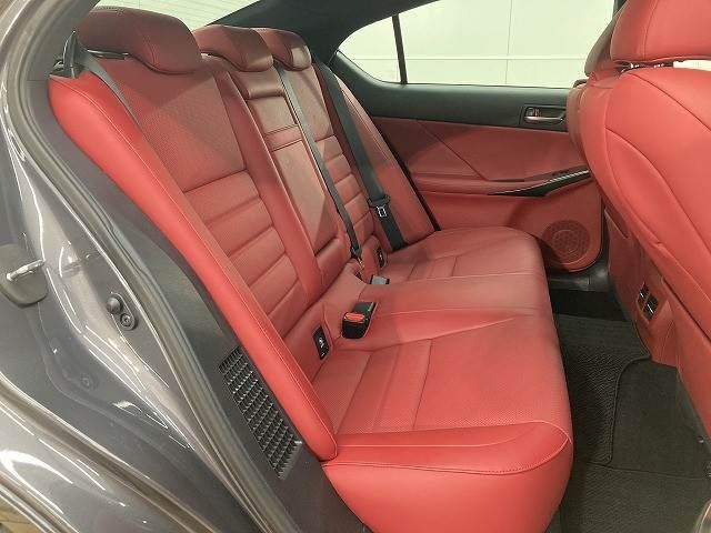 TOYOTA LEXUS IS300H 2021 Image 31