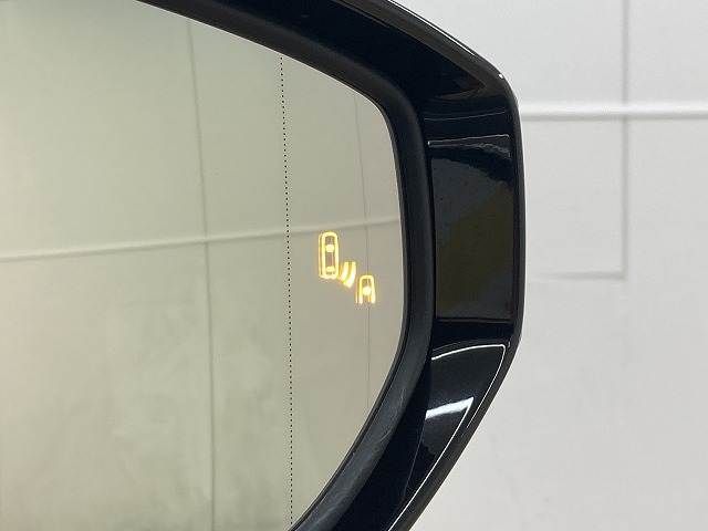 TOYOTA LEXUS IS300H 2021 Image 31