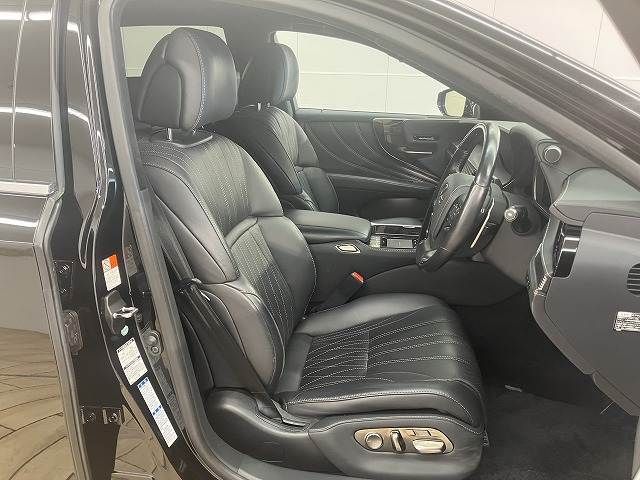TOYOTA LEXUS LS500H 4WD 2018 Image 31