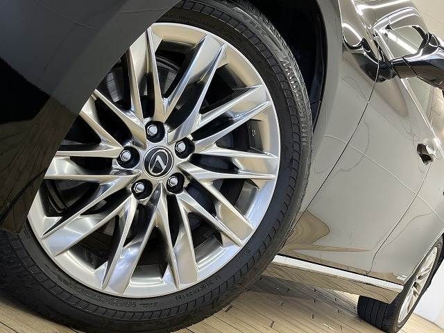 TOYOTA LEXUS LS500H 4WD 2018 Image 31