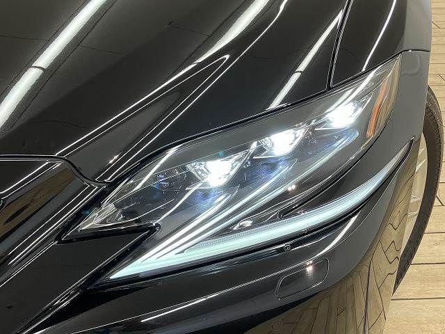 TOYOTA LEXUS LS500H 4WD 2018 Image 31