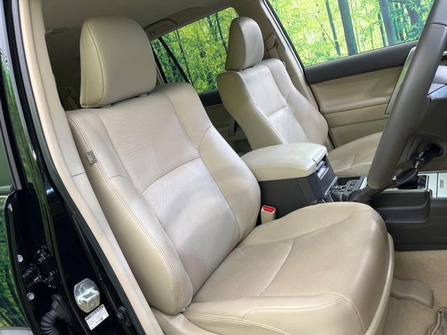 TOYOTA LANDCRUISER PRADO 2023 Image 31