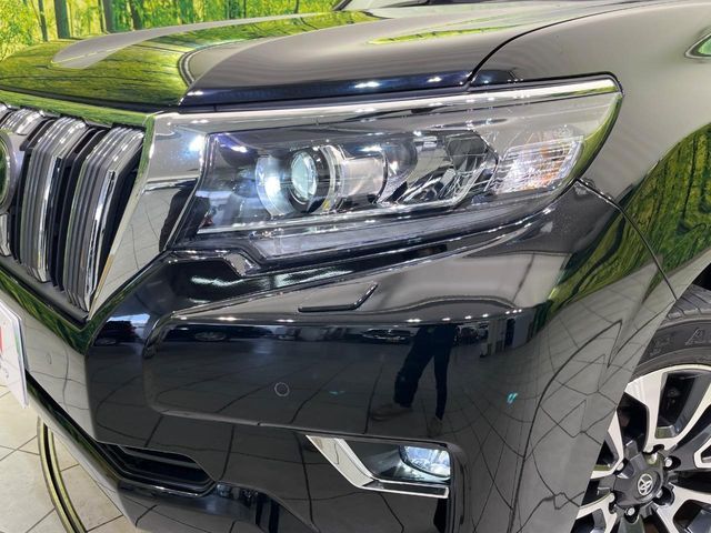 TOYOTA LANDCRUISER PRADO 2023 Image 31