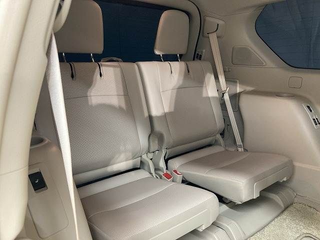 TOYOTA LANDCRUISER PRADO 2022 Image 31