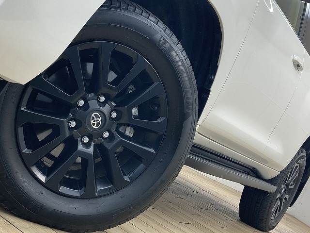 TOYOTA LANDCRUISER PRADO 2022 Image 31