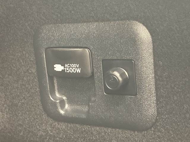 TOYOTA LEXUS ES300H 2019 Image 31