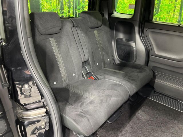 HONDA N BOX CUSTOM 2021 Image 31