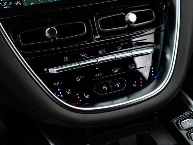 ASTON MARTIN SUV 2023 Image 31