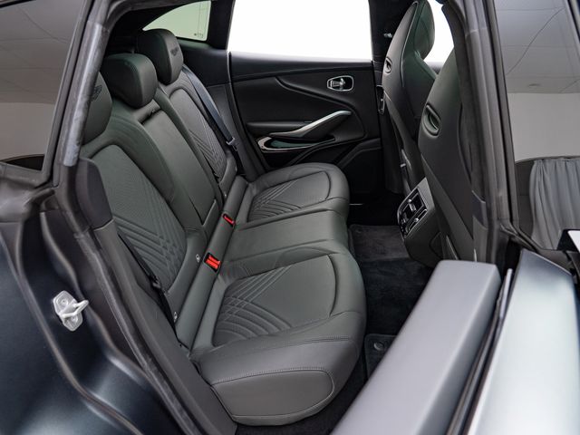 ASTON MARTIN SUV 2023 Image 31