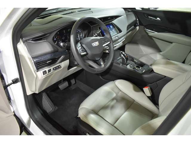 CADILLAC XT4 2022 Image 31