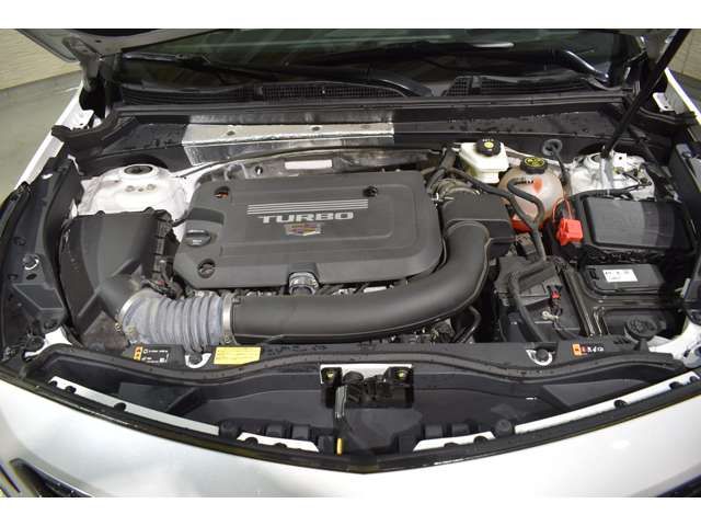 CADILLAC XT4 2022 Image 31