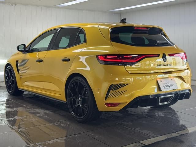 RENAULT MEGANE HATCH 2025 Image 31