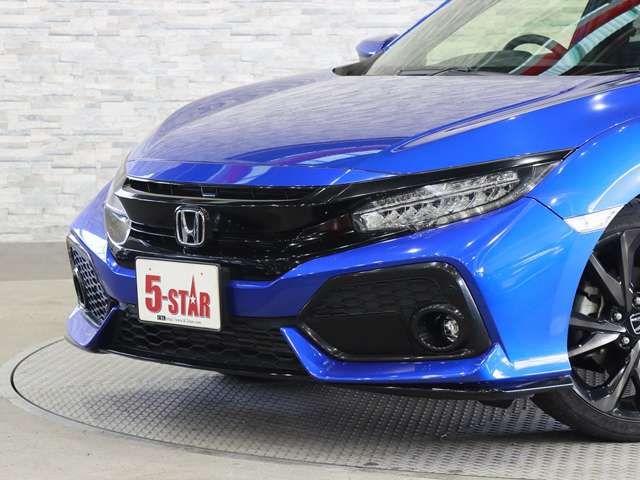 HONDA CIVIC HATCHBACK 2018 Image 31